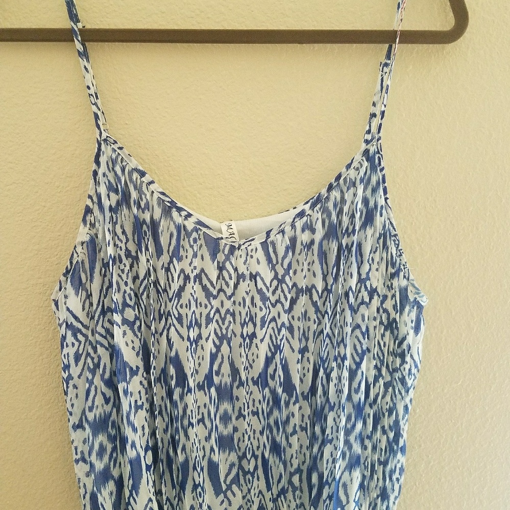 Uniquely patterened, flowly maxi dress